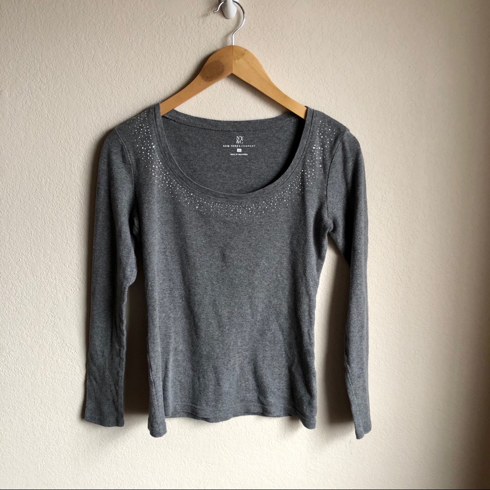 New York & Company long sleeve with bling
